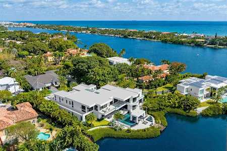 110 Churchill Way Manalapan, FL 33462