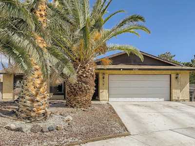 4584 Casa Mia Circle Las Vegas, NV 89121
