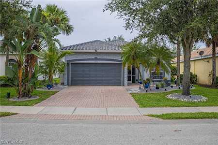 2552 Keystone Lake Dr Cape Coral, FL 33909
