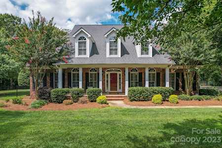 913 Tee Top Ln Waxhaw, NC 28173