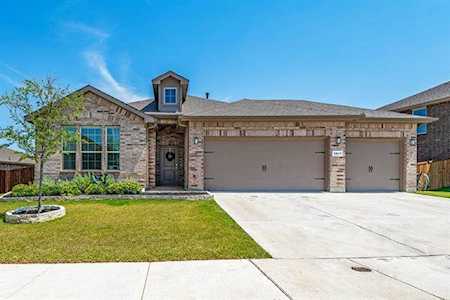 1817 Falling Star Drive Haslet, TX 76052