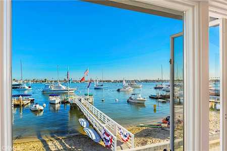 1202 S Bay Front Newport Beach, CA 92662