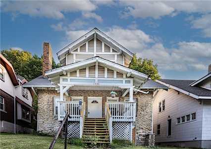 1326 E 28th St Kansas City, MO 64109