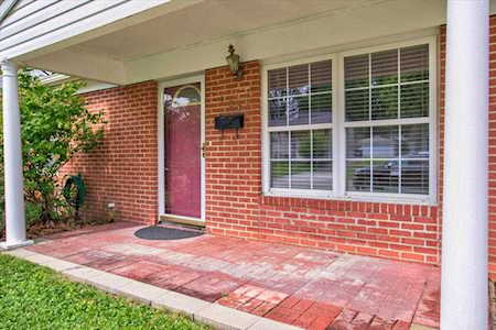 487 Amesbury Drive Gahanna, OH 43230