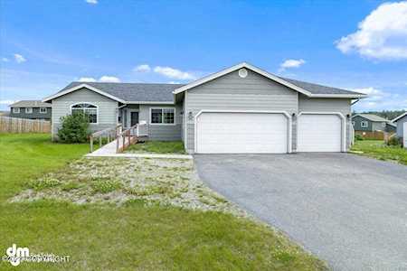 2915 N Terrell Dr Wasilla, AK 99654