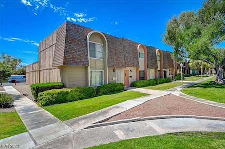 3712 Garden South Dr Las Vegas, NV 89121