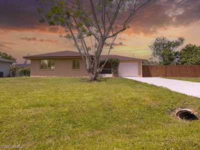 885 S Entrada Dr Fort Myers, FL 33919