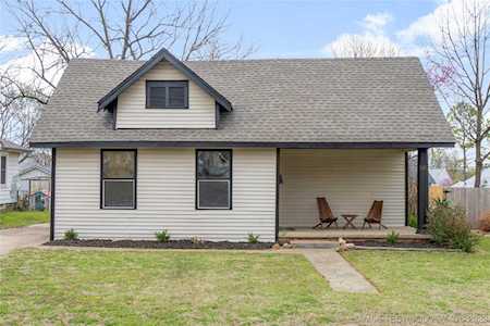 149 N Delaware Place Tulsa, OK 74110