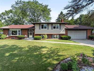 2111 E Hill Rd Grand Blanc Twp, MI 48439