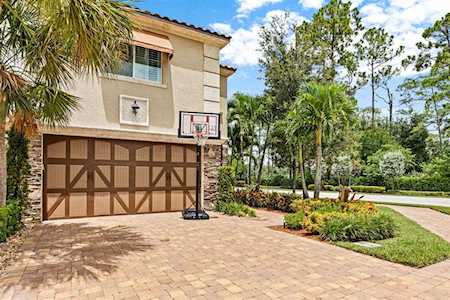 121 Sword Fern Place Wellington, FL 33414