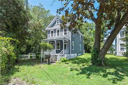 415 Colbert Ave Hampton, VA 23669