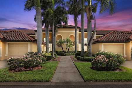 7205 River Hammock Dr #205 Bradenton, FL 34212
