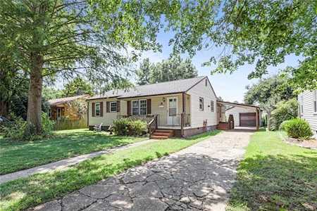 8 Hickory Hill Rd Hampton, VA 23666