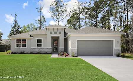 1341 NW Sequoia Road Palm Bay, FL 32907