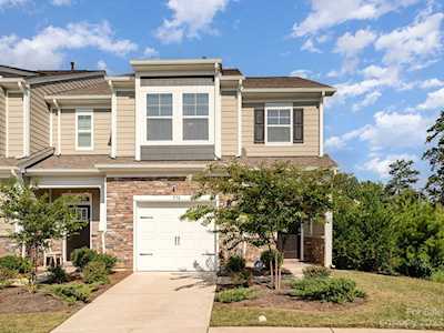 574 Altamonte Dr Lake Wylie, SC 29710