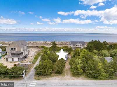 302 S Bay Shore Dr Milton, DE 19968