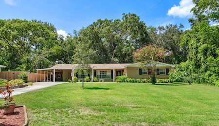 8901 E Lanway Dr Tampa, FL 33637