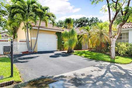 1377 Garden Rd #1377 Weston, FL 33326