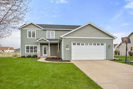 2856 W Warner Estates Dr Appleton, Town of Grand Chute, WI 54913
