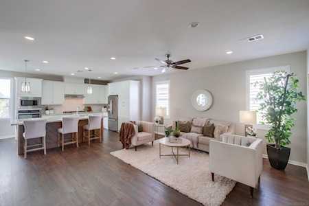 7958 Lusardi Creek Ln San Diego, CA 92127