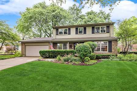 2015 E Rosehill Dr Arlington Heights, IL 60004