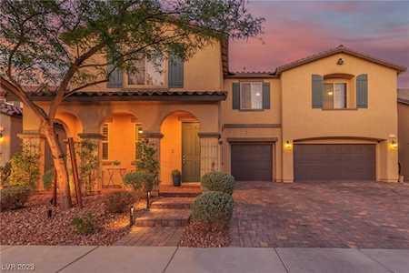 8788 Pinley Spring St Las Vegas, NV 89113
