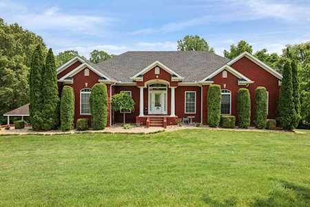 6420 Morton Road Ext Greenbrier, TN 37073