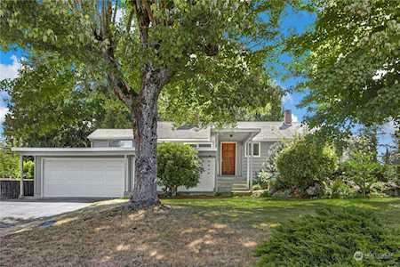 17220 129th Ave SE Renton, WA 98058