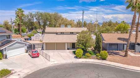 555 Sheffield Dr Henderson, NV 89014