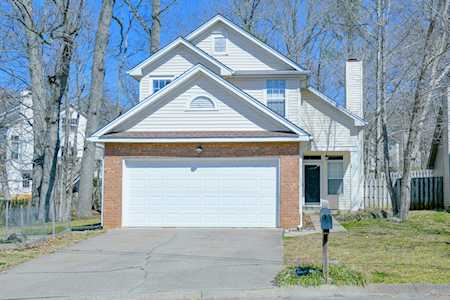 5918 Colchester Dr Hermitage, TN 37076