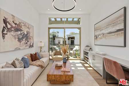 130 S Sepulveda Blvd #202 Los Angeles, CA 90049