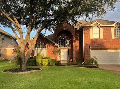 2209 Bennington Avenue Flower Mound, TX 75028