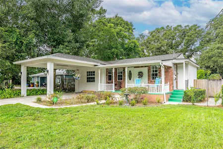 11710 North Dr Tampa, FL 33617