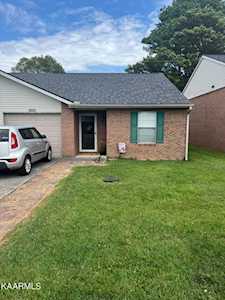 7252 Lyngate Blvd Powell, TN 37849