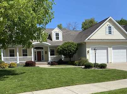 2325 Hickory Ct Oshkosh, City of Oshkosh, WI 54901