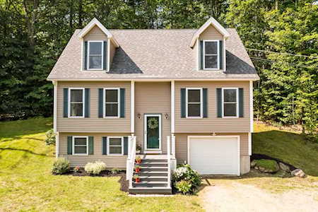279 Bay Hill Rd Northfield, NH 03276