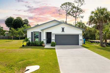 5412 Deleon Avenue Fort Pierce, FL 34951