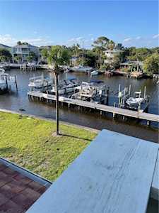 2393 Hanover Dr Dunedin, FL 34698