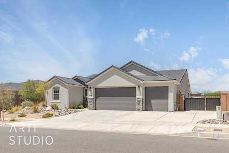 339 N Sandy Talus DR Washington, UT 84780