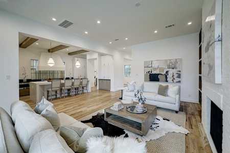 1815 Marshall St Houston, TX 77098