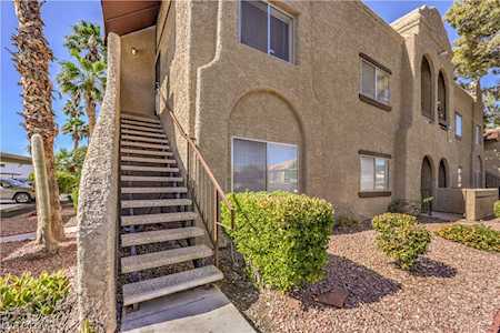 5121 Pioneer Ave #203 Las Vegas, NV 89146
