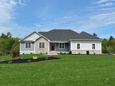 11 Alison Drive Acushnet, MA 02743