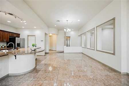 6255 Rock Dove Ave Las Vegas, NV 89122