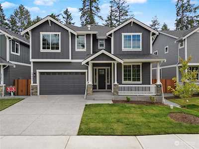 15407 131st Ave E Puyallup, WA 98374