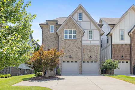1923 Warfield Dr Nashville, TN 37215