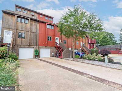 7 Servan Ct Wilmington, DE 19805