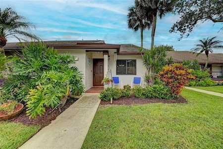 3324 S Carambola Cir S #2518 Coconut Creek, FL 33066