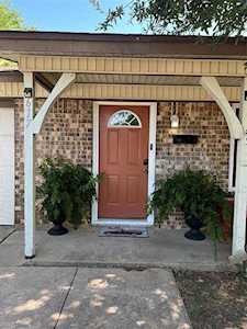 617 Mesquite Avenue Crowley, TX 76036