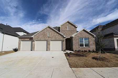 2004 Huntersridge Drive Celina, TX 75009