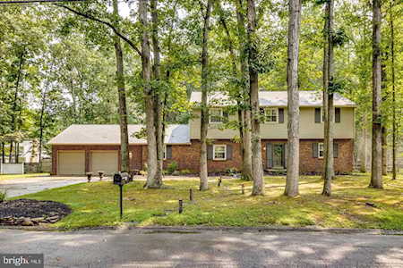 11 Forage Ln Cherry Hill, NJ 08003